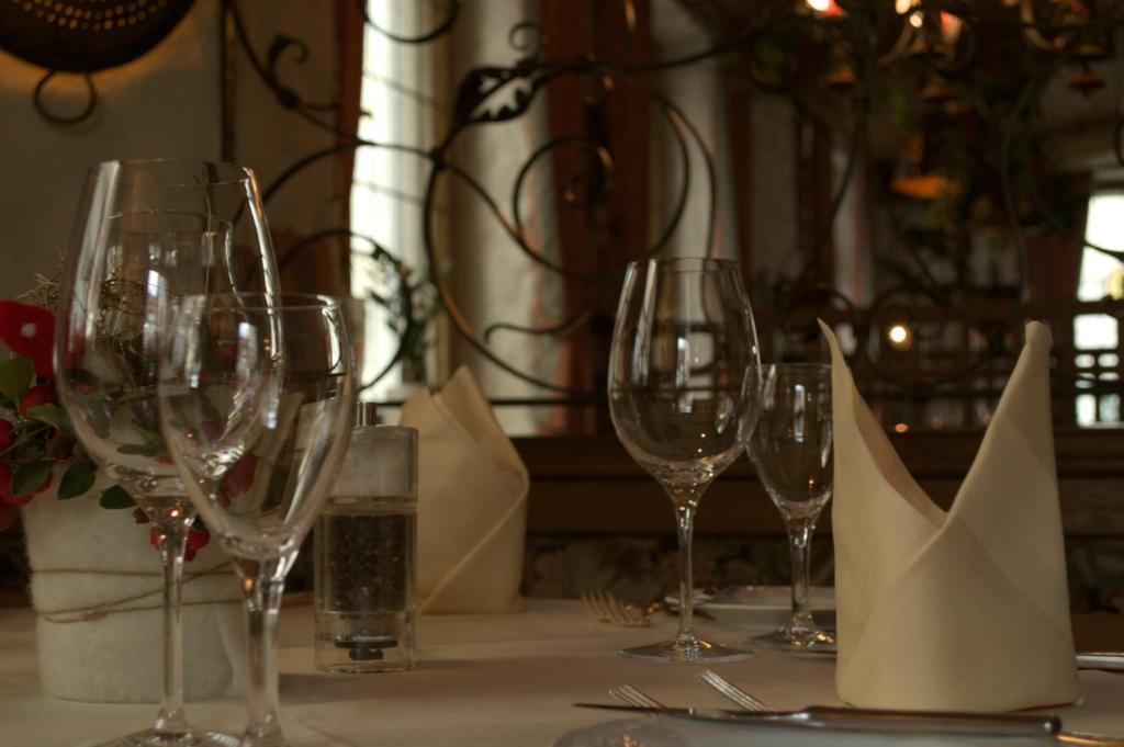 Hotel Restaurant Baeren Freudenstadt Esterno foto