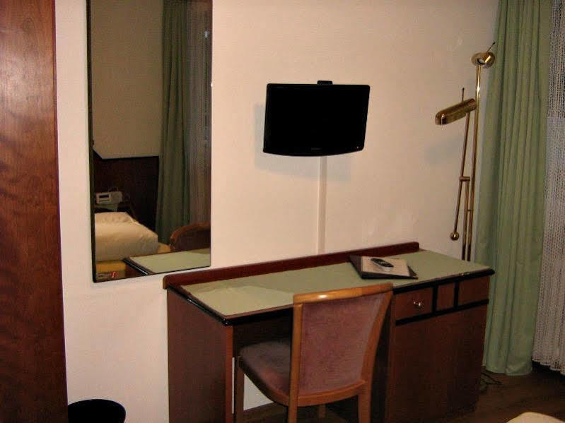 Hotel Restaurant Baeren Freudenstadt Esterno foto