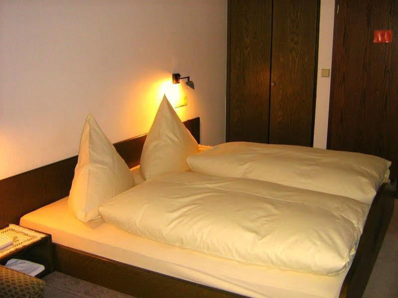 Hotel Restaurant Baeren Freudenstadt Esterno foto